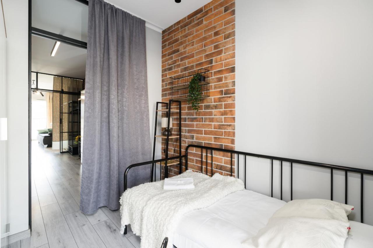Family Apartment 62M - Sowia With Garage & Balcony By Noclegi Renters Posen Exterior foto