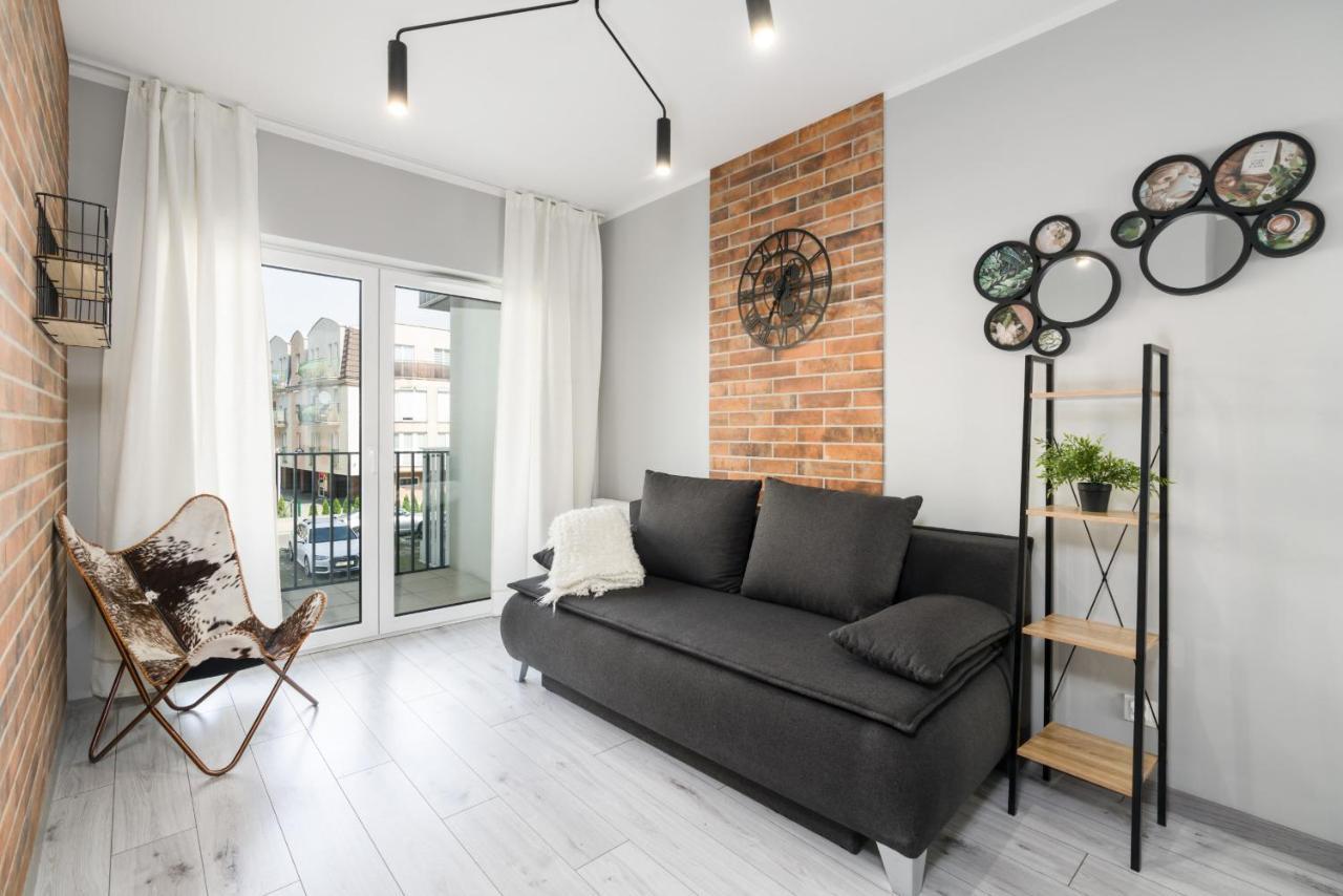 Family Apartment 62M - Sowia With Garage & Balcony By Noclegi Renters Posen Exterior foto
