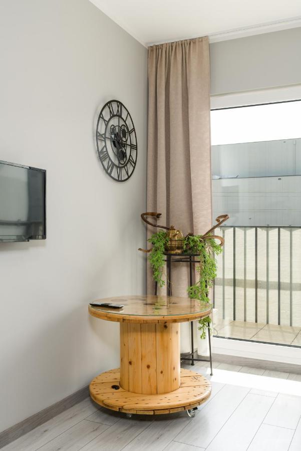 Family Apartment 62M - Sowia With Garage & Balcony By Noclegi Renters Posen Exterior foto