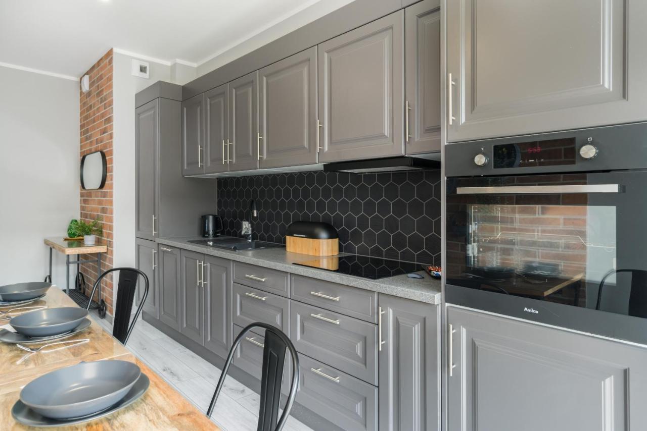 Family Apartment 62M - Sowia With Garage & Balcony By Noclegi Renters Posen Exterior foto